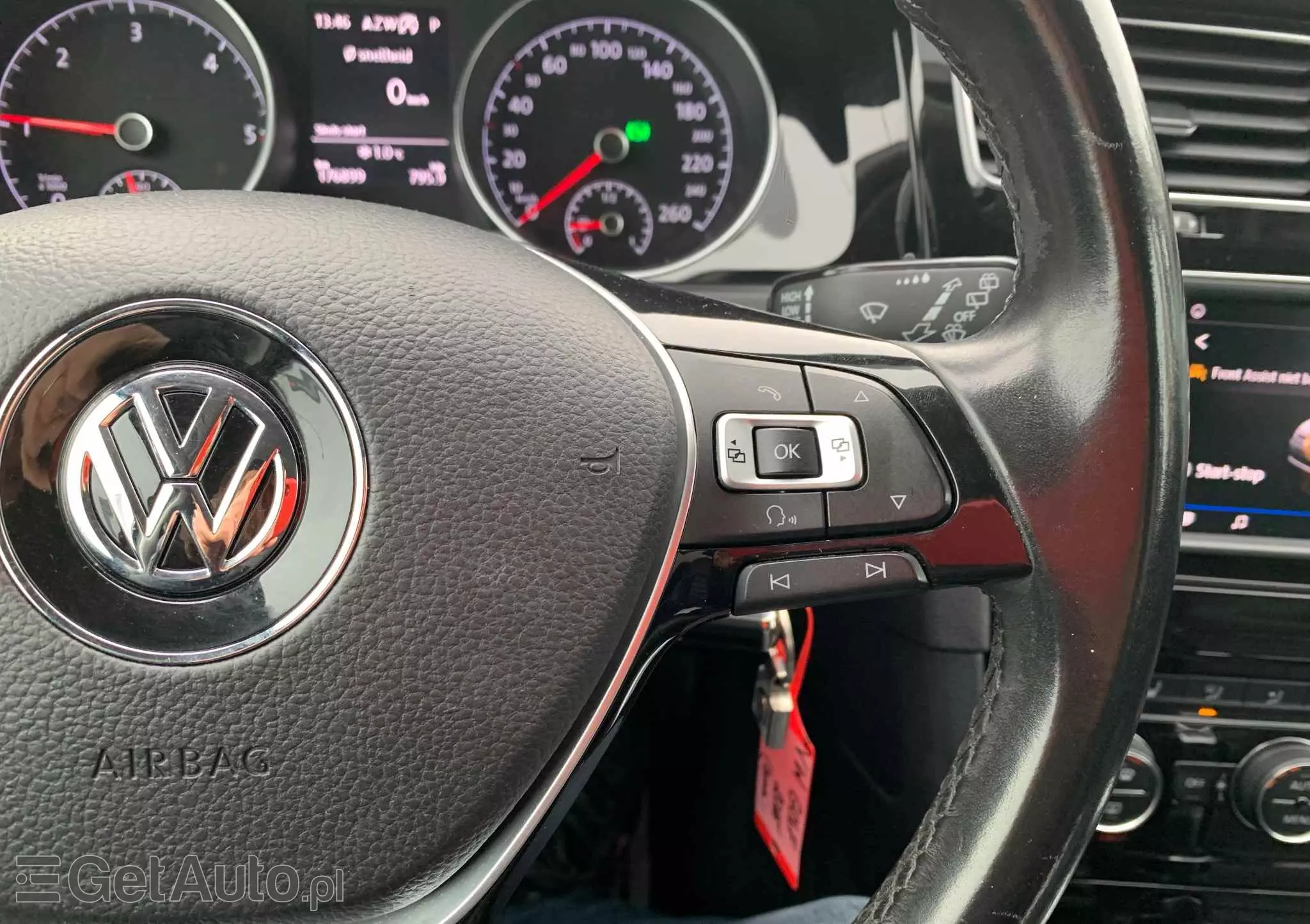 VOLKSWAGEN Golf 1.6 TDI BlueMotion Technology DSG Trendline