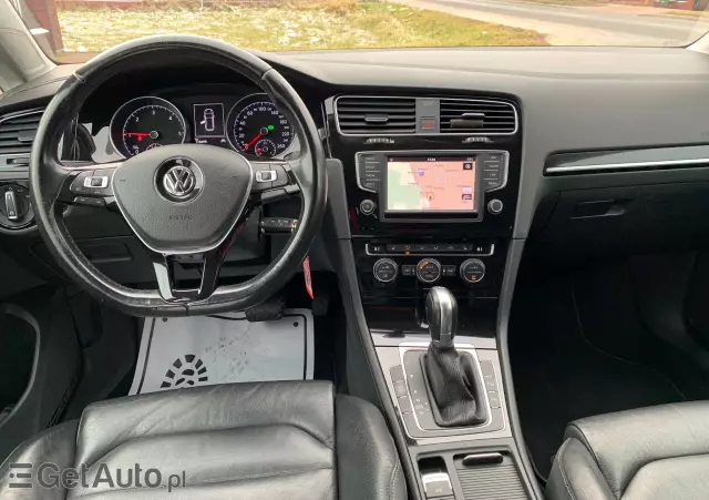 VOLKSWAGEN Golf 1.6 TDI BlueMotion Technology DSG Trendline