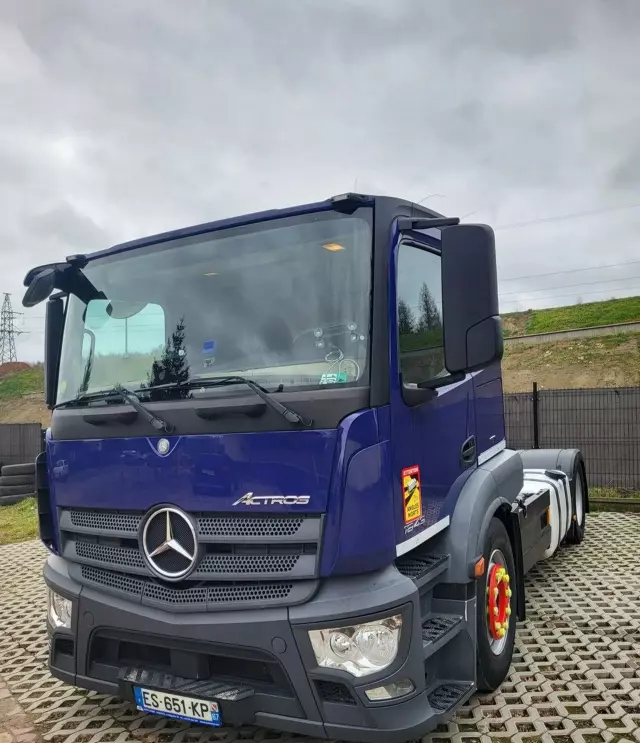 MERCEDES-BENZ Actros 