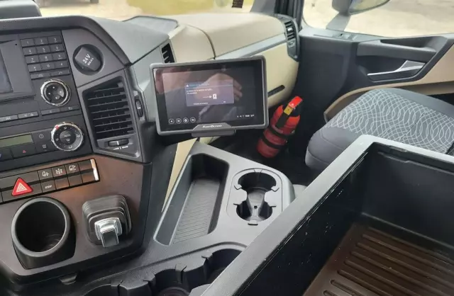 MERCEDES-BENZ Actros 