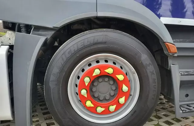 MERCEDES-BENZ Actros 