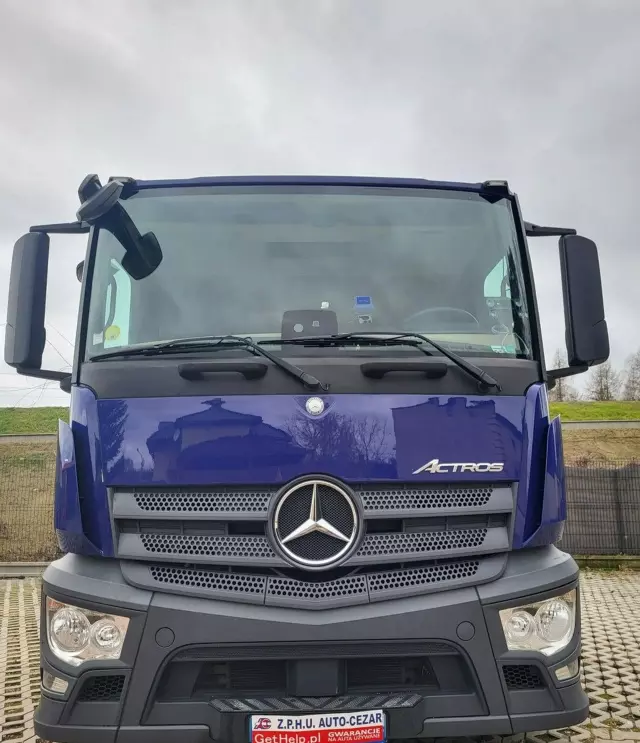 MERCEDES-BENZ Actros 