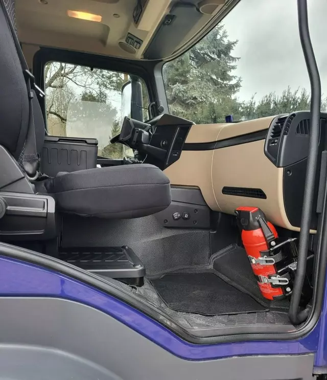 MERCEDES-BENZ Actros 