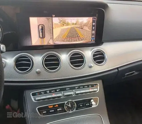 MERCEDES-BENZ Klasa E 