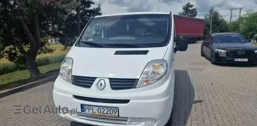 RENAULT Trafic 