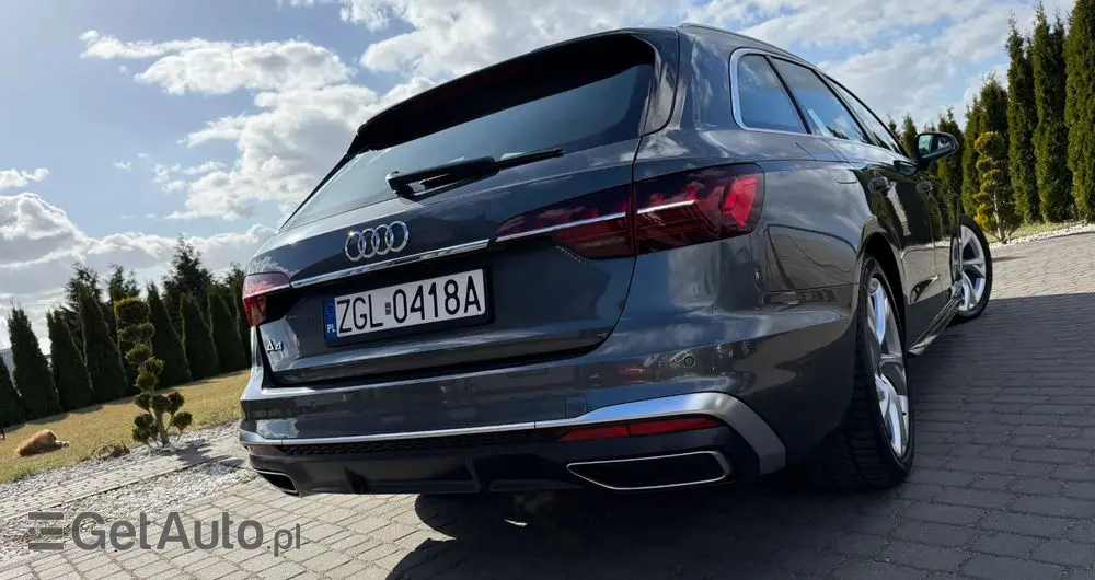 AUDI A4 Avant 30 TDI S tronic S line