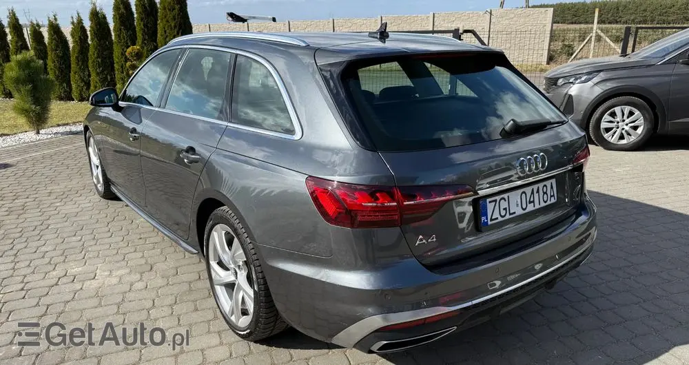 AUDI A4 Avant 30 TDI S tronic S line