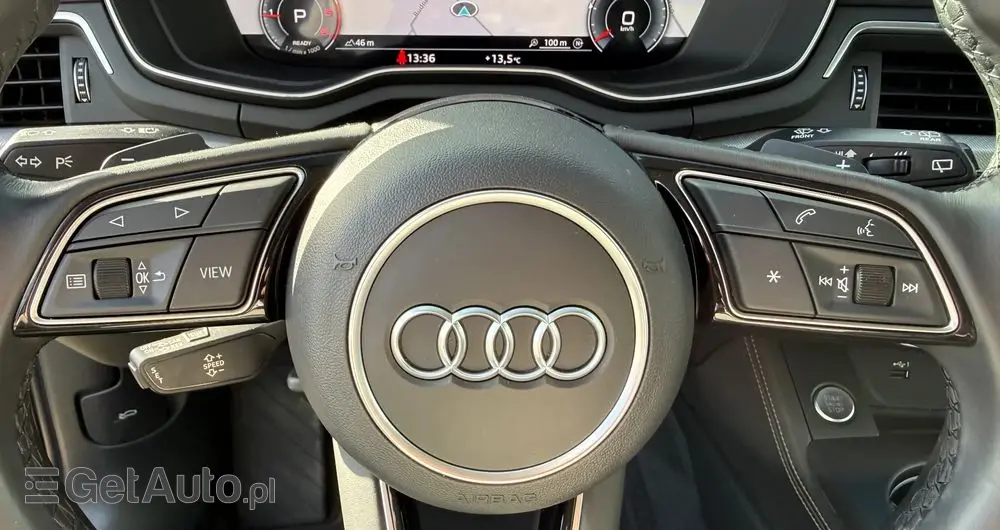 AUDI A4 Avant 30 TDI S tronic S line