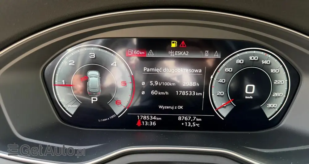 AUDI A4 Avant 30 TDI S tronic S line