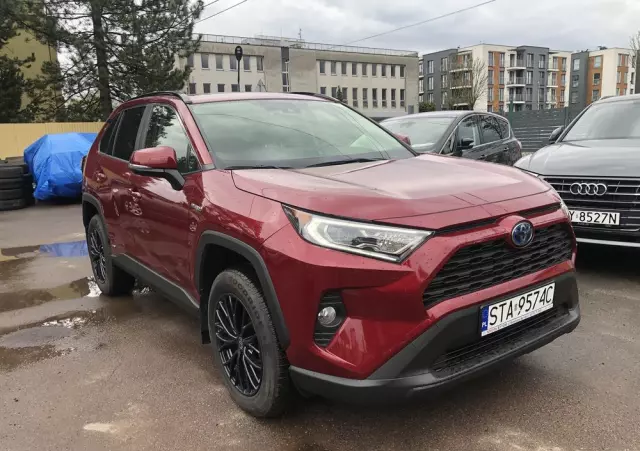 TOYOTA RAV4 