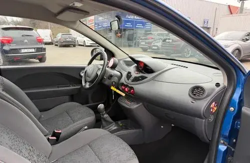 RENAULT Twingo 