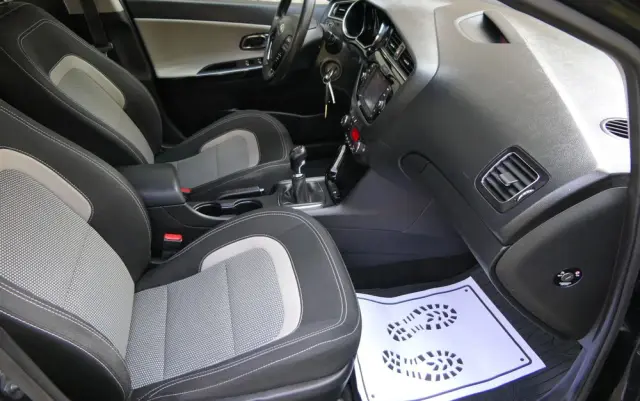 KIA Ceed 1.6 CRDi L