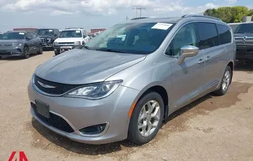 CHRYSLER Pacifica 