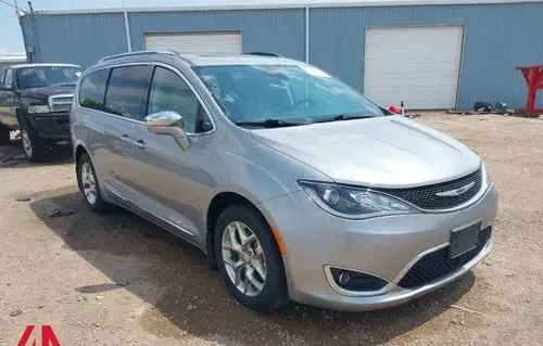 CHRYSLER Pacifica 