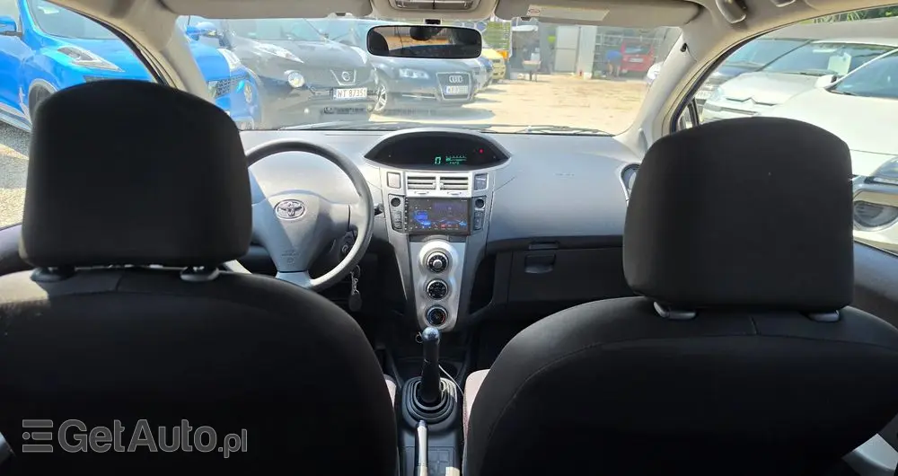 TOYOTA Yaris 1.0 Luna A/C
