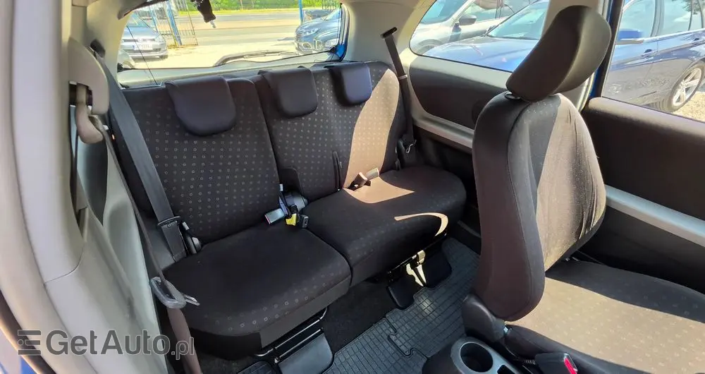 TOYOTA Yaris 1.0 Luna A/C
