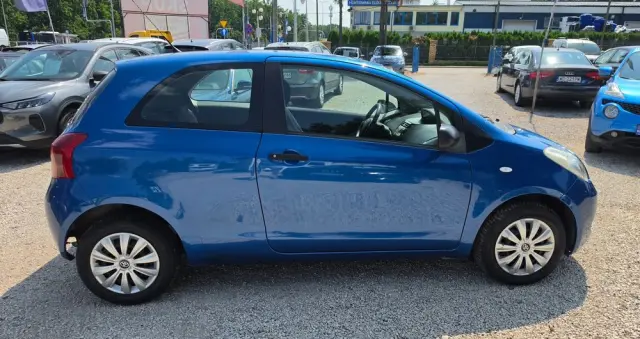 TOYOTA Yaris 1.0 Luna A/C