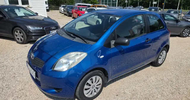 TOYOTA Yaris 1.0 Luna A/C