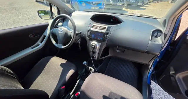 TOYOTA Yaris 1.0 Luna A/C