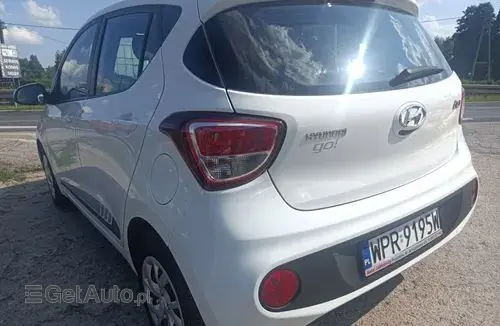 HYUNDAI I10 