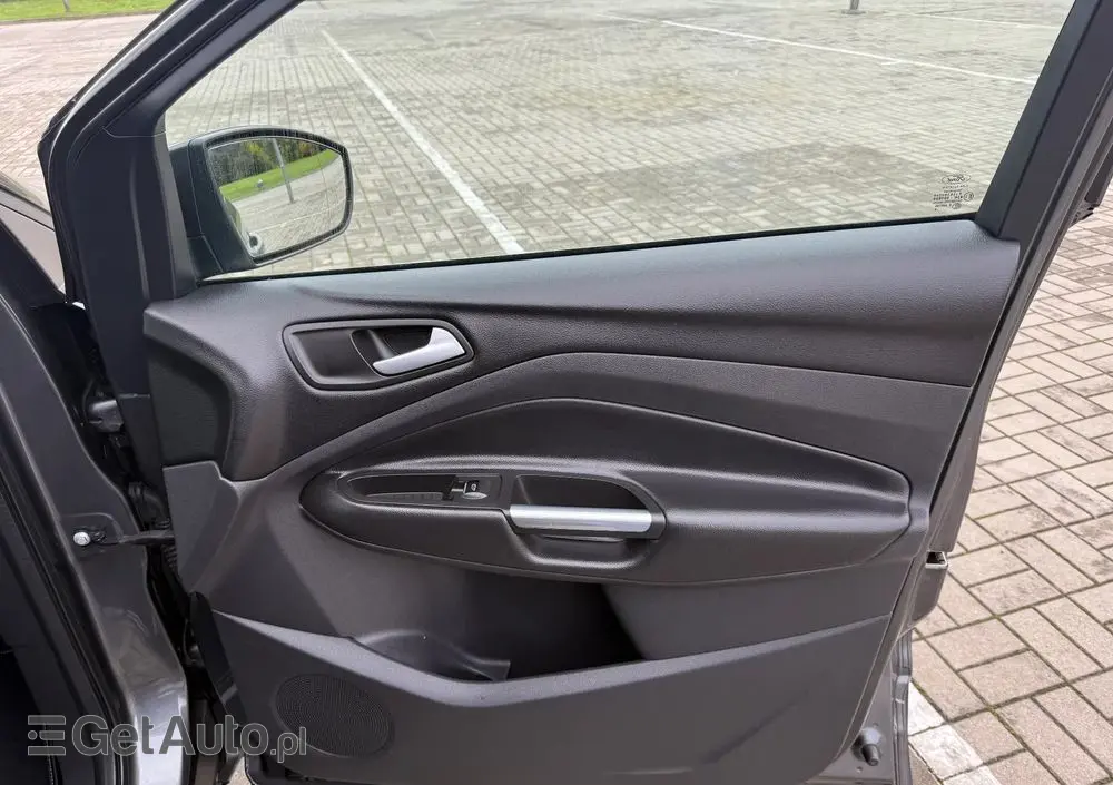 FORD Kuga 2.0 TDCi 4x4 Titanium