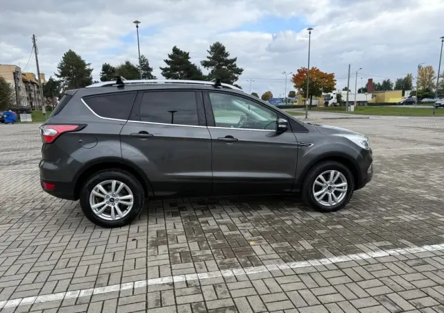 FORD Kuga 2.0 TDCi 4x4 Titanium