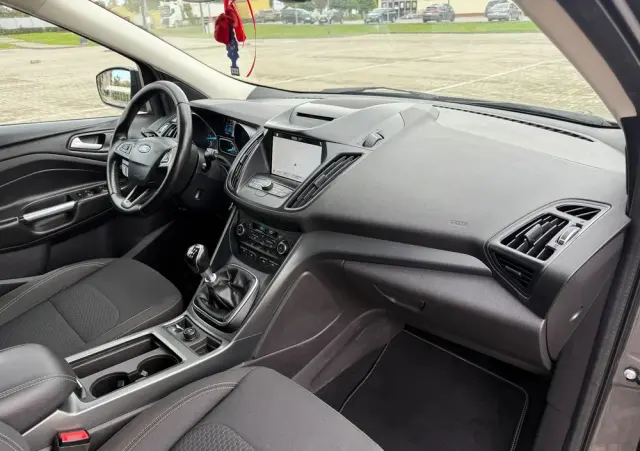 FORD Kuga 2.0 TDCi 4x4 Titanium