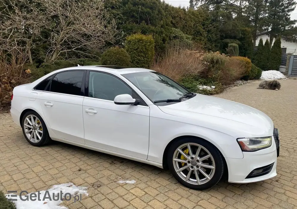 AUDI A4 Limousine 