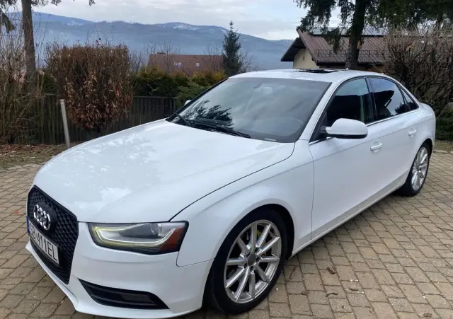 AUDI A4 Limousine 