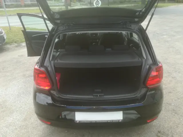 VOLKSWAGEN Polo Comfortline