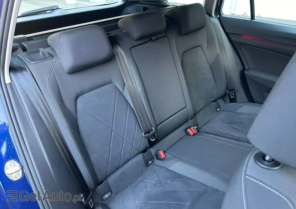 VOLKSWAGEN Golf VIII 1.5 TSI EVO Style