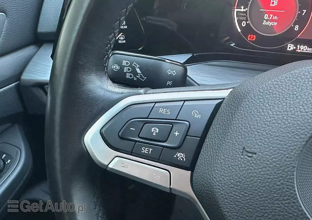 VOLKSWAGEN Golf VIII 1.5 TSI EVO Style