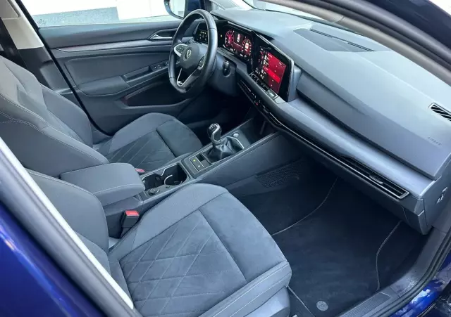 VOLKSWAGEN Golf VIII 1.5 TSI EVO Style