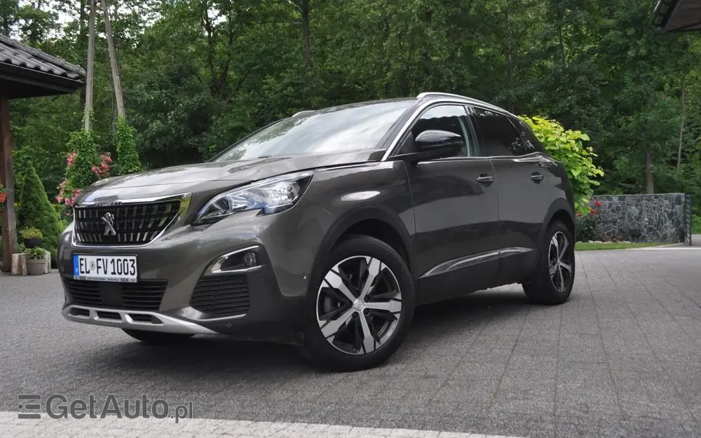 PEUGEOT 3008 BlueHDi 120 Stop & Start Allure