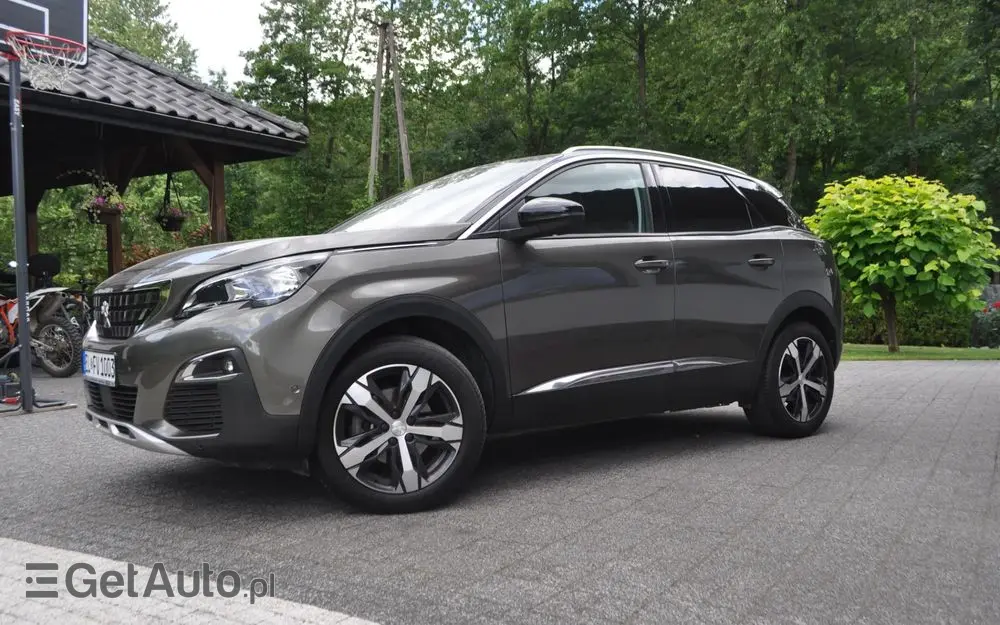 PEUGEOT 3008 BlueHDi 120 Stop & Start Allure