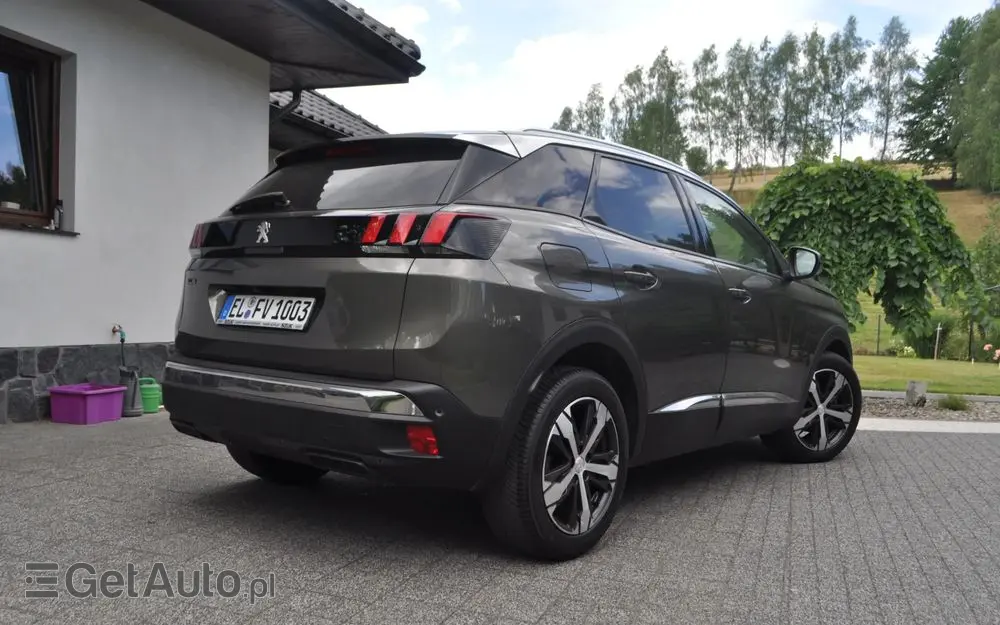 PEUGEOT 3008 BlueHDi 120 Stop & Start Allure