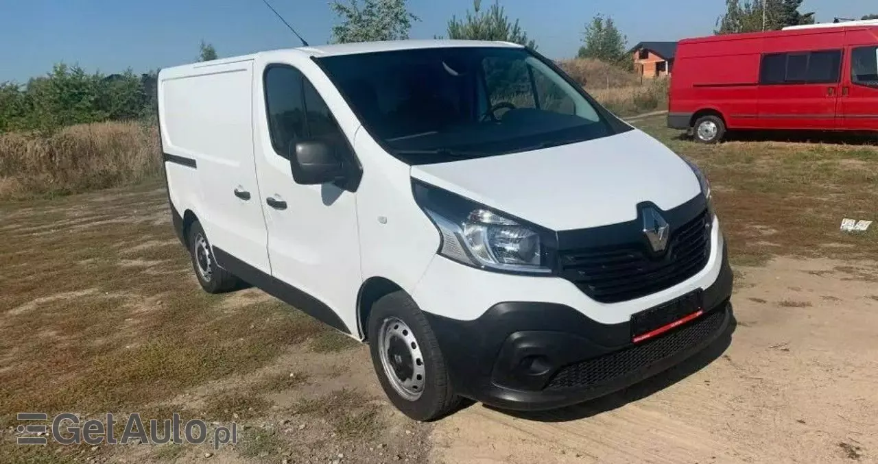 RENAULT Trafic 
