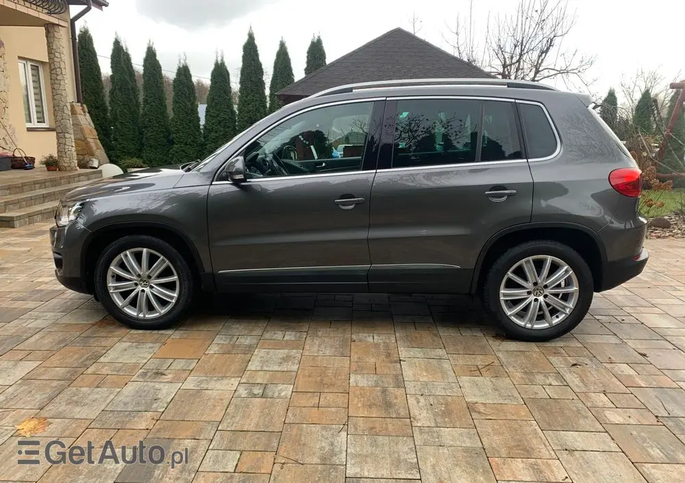 VOLKSWAGEN Tiguan 2.0 TDI DPF BlueMotion Technology Trend & Fun