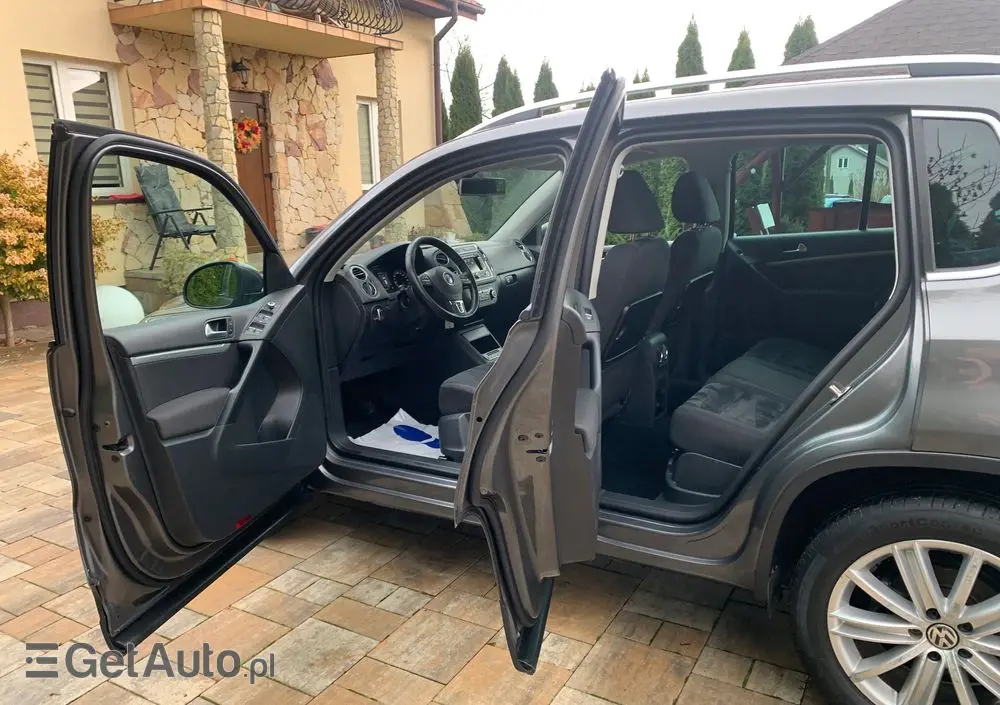 VOLKSWAGEN Tiguan 2.0 TDI DPF BlueMotion Technology Trend & Fun