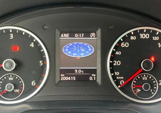 VOLKSWAGEN Tiguan 2.0 TDI DPF BlueMotion Technology Trend & Fun