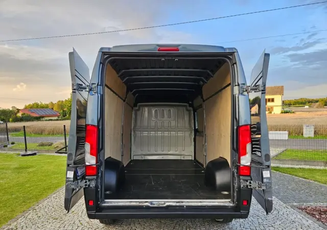 PEUGEOT *BOXER*L3H2*SalonPL* 