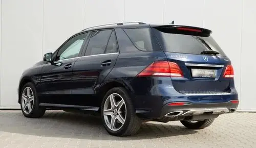 MERCEDES-BENZ GLE 