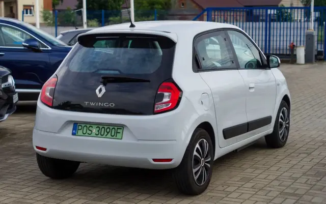 RENAULT Twingo Electric ZEN