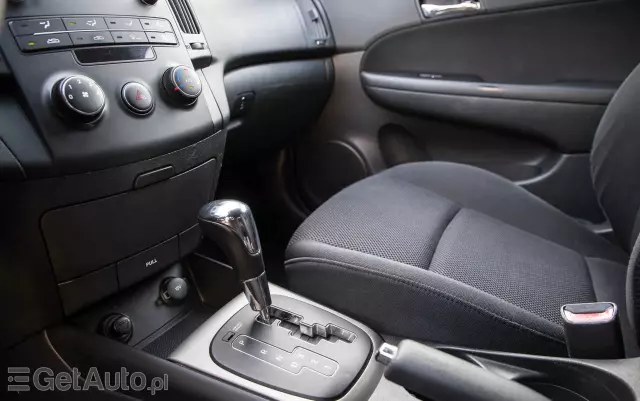 HYUNDAI I30 1.6 Comfort