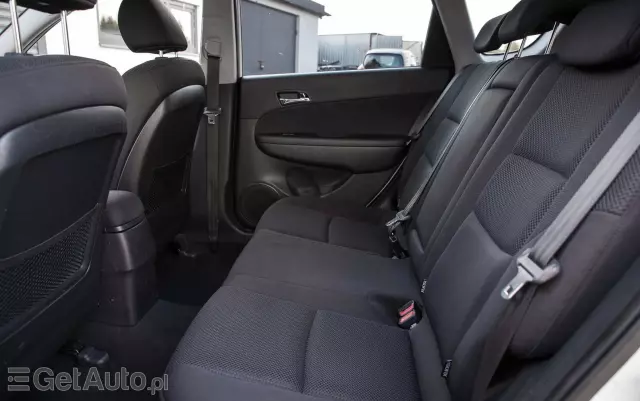 HYUNDAI I30 1.6 Comfort