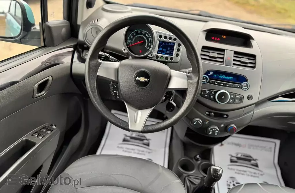 CHEVROLET Spark 