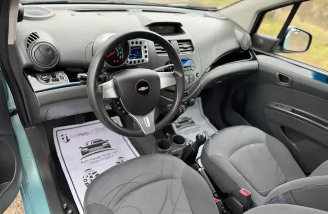 CHEVROLET Spark 