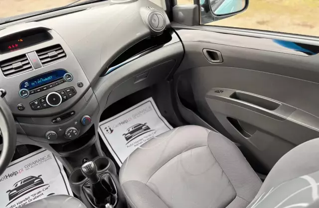 CHEVROLET Spark 