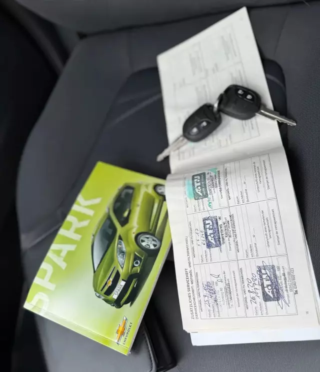 CHEVROLET Spark 