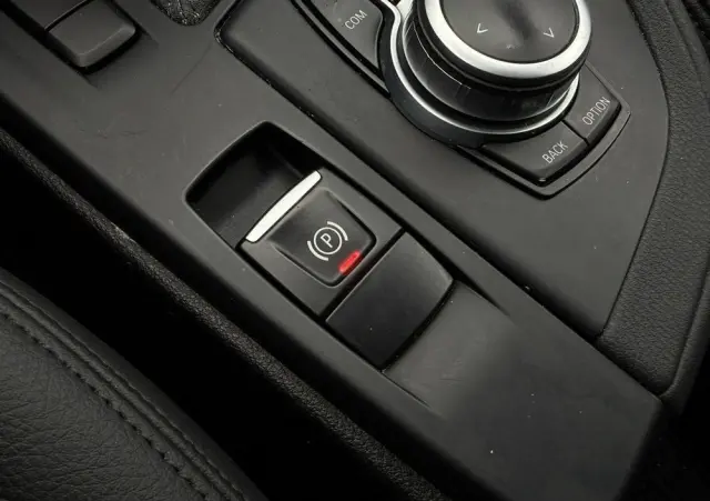 BMW X1 SDrive18i Business Edition